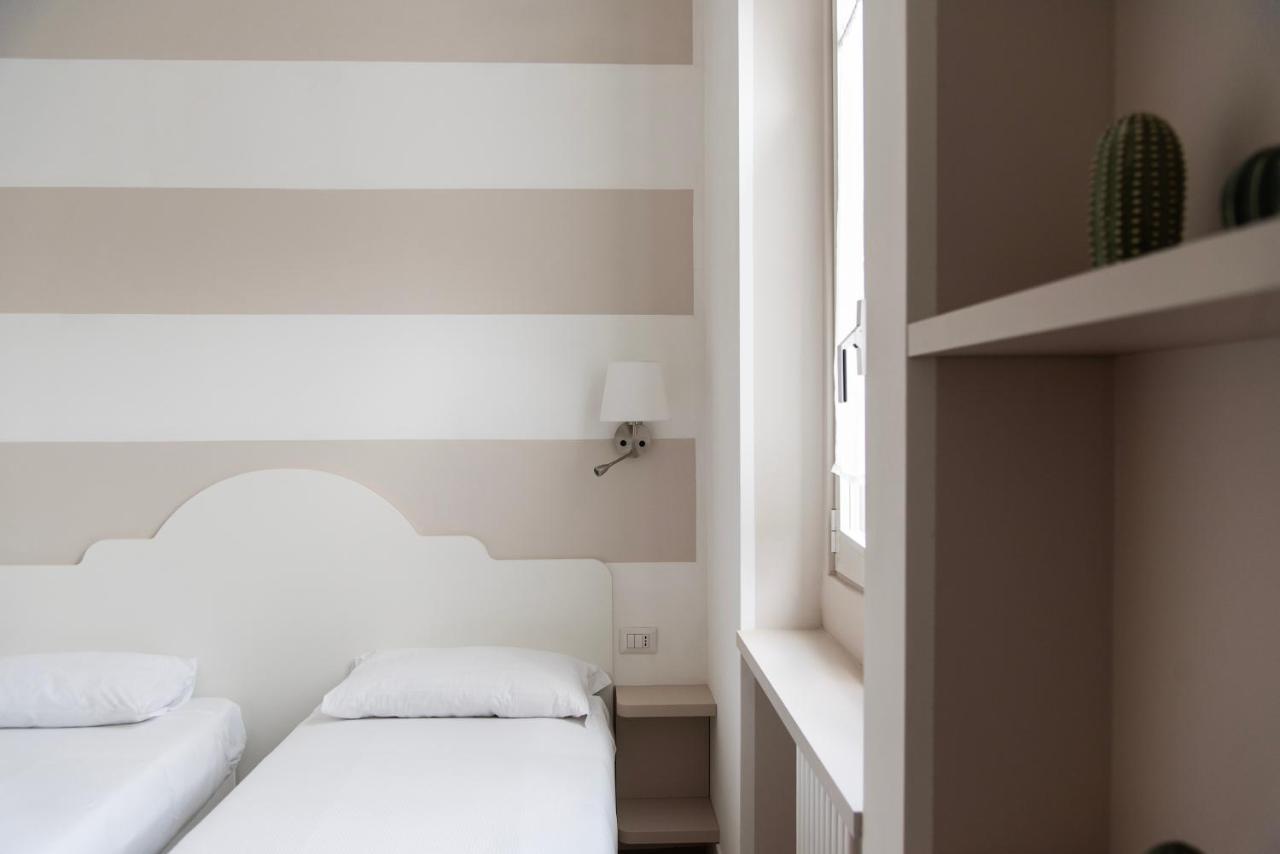 Casa Mimia Youhosty - Castelfidardo 8 Milan Bagian luar foto