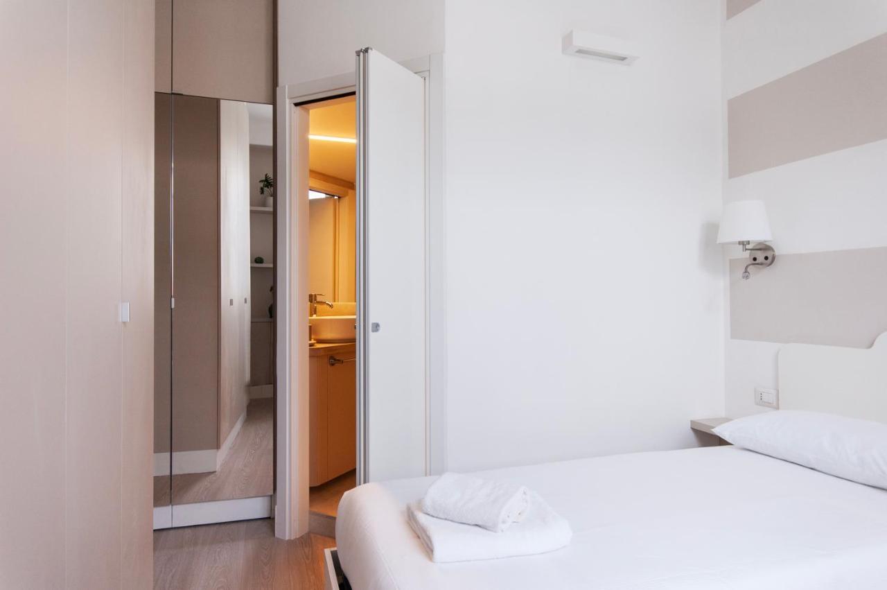 Casa Mimia Youhosty - Castelfidardo 8 Milan Bagian luar foto