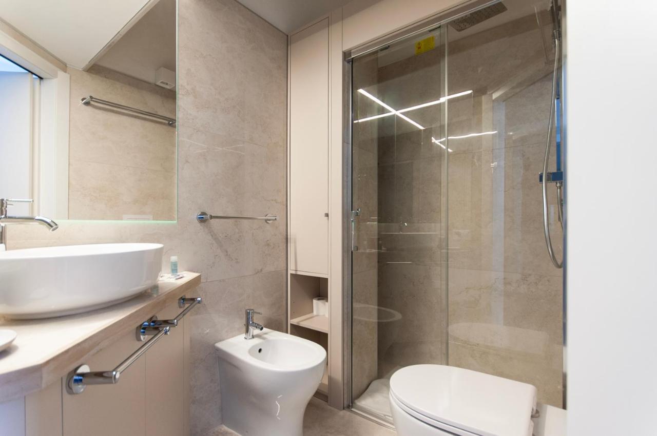 Casa Mimia Youhosty - Castelfidardo 8 Milan Bagian luar foto